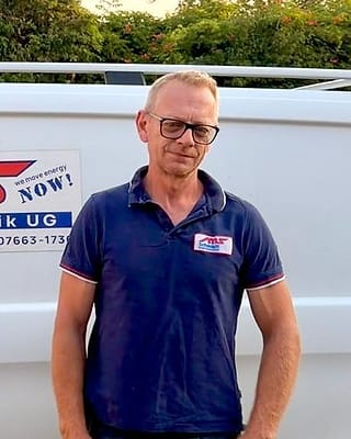 Marszalek Boguslaw, Dachmontage & PV-Installation bei der MS Elektrotechnik UG